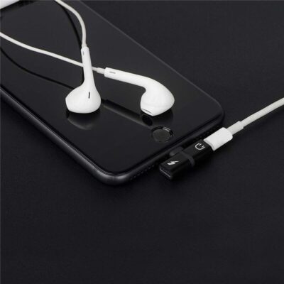 iPhone Charging & Earphone 2 In 1 Adapter For Iphone - Image 6