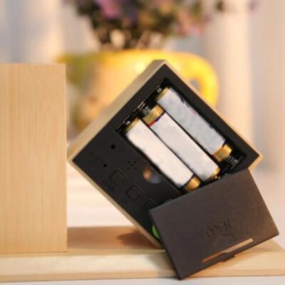 Wooden Digital Alarm Clock And Pen Holder - Image 4